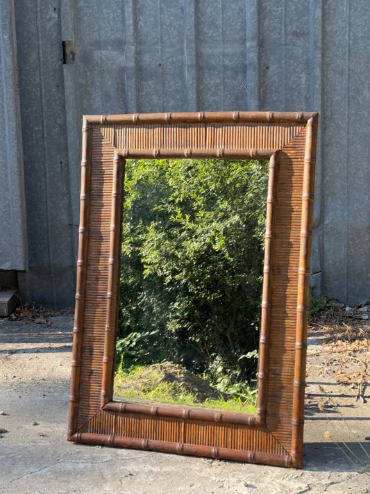 Grand miroir vintage en bambou et rotin – années 60/70