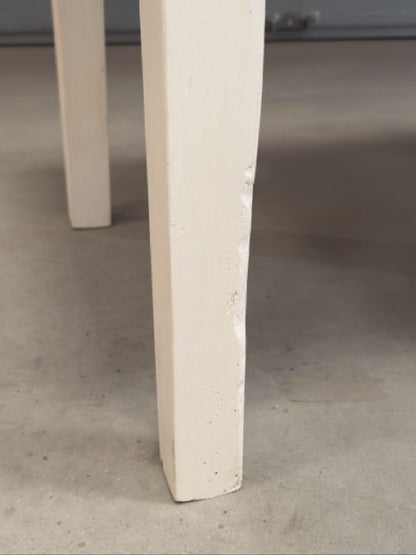 La petite table basse à tiroir