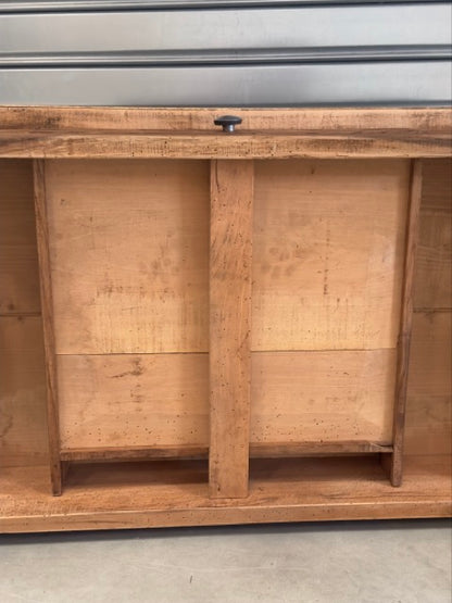 La petite table basse à tiroir