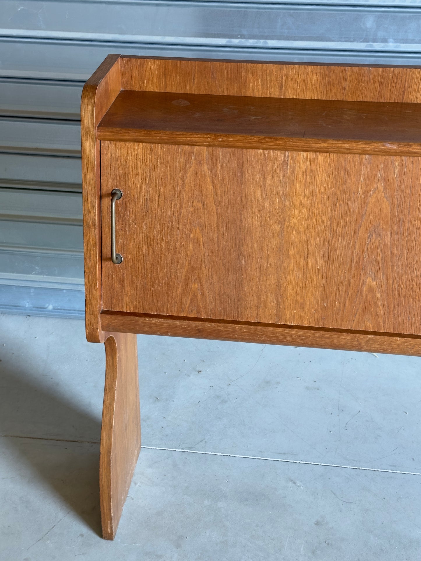 Enfilade vintage, style scandinave des années 1950-1960