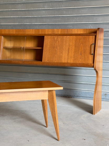 Enfilade vintage, style scandinave des années 1950-1960