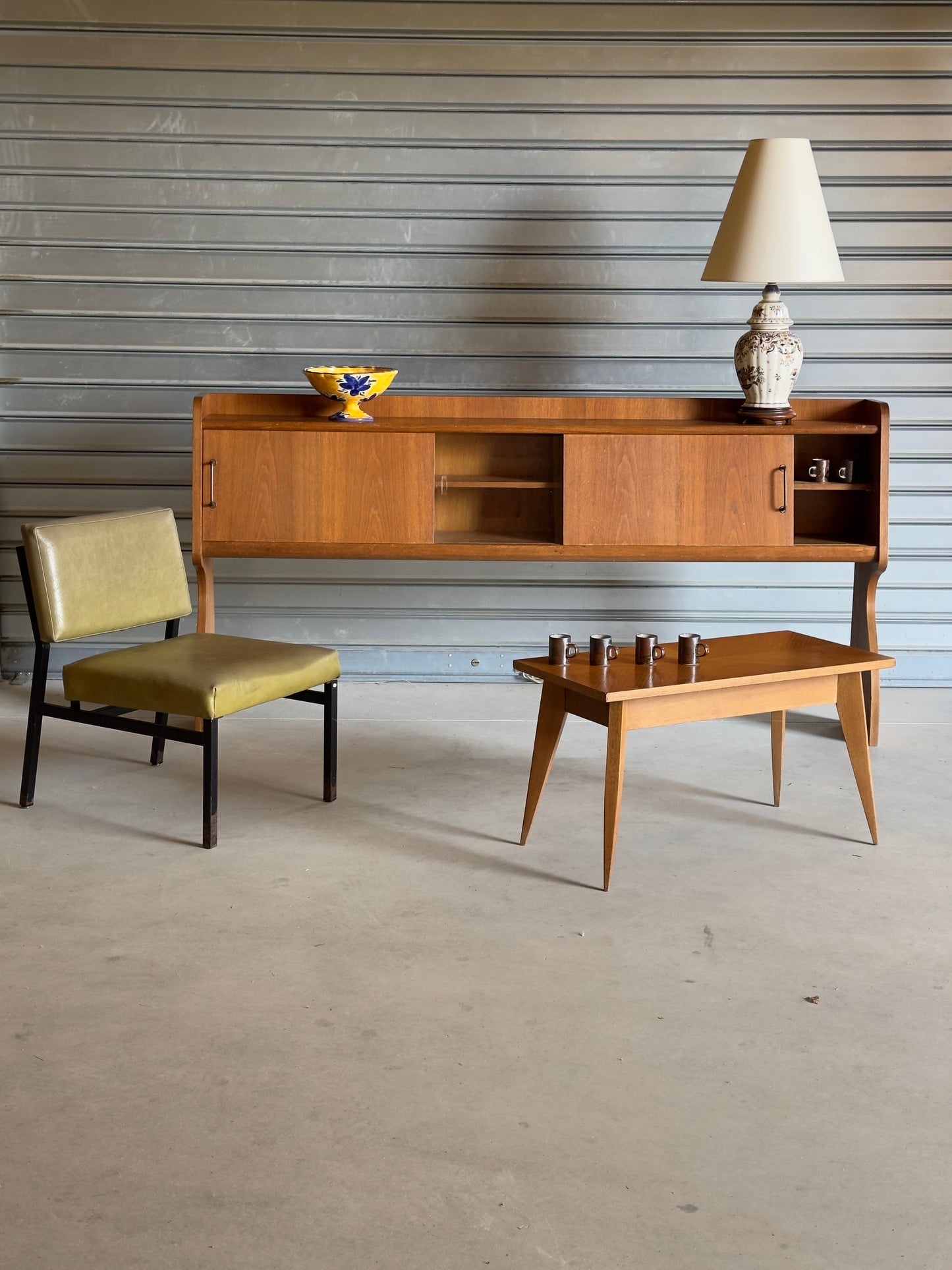 Enfilade vintage, style scandinave des années 1950-1960