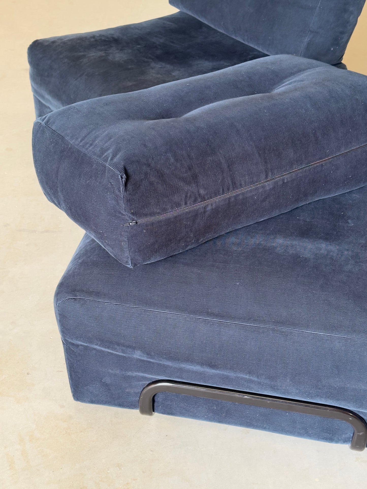 Le Rörberg - Canapé modulaire vintage en velours bleu nuit – 2 modules