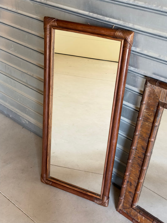 Miroir haut vintage en bambou et rotin – années 60/70