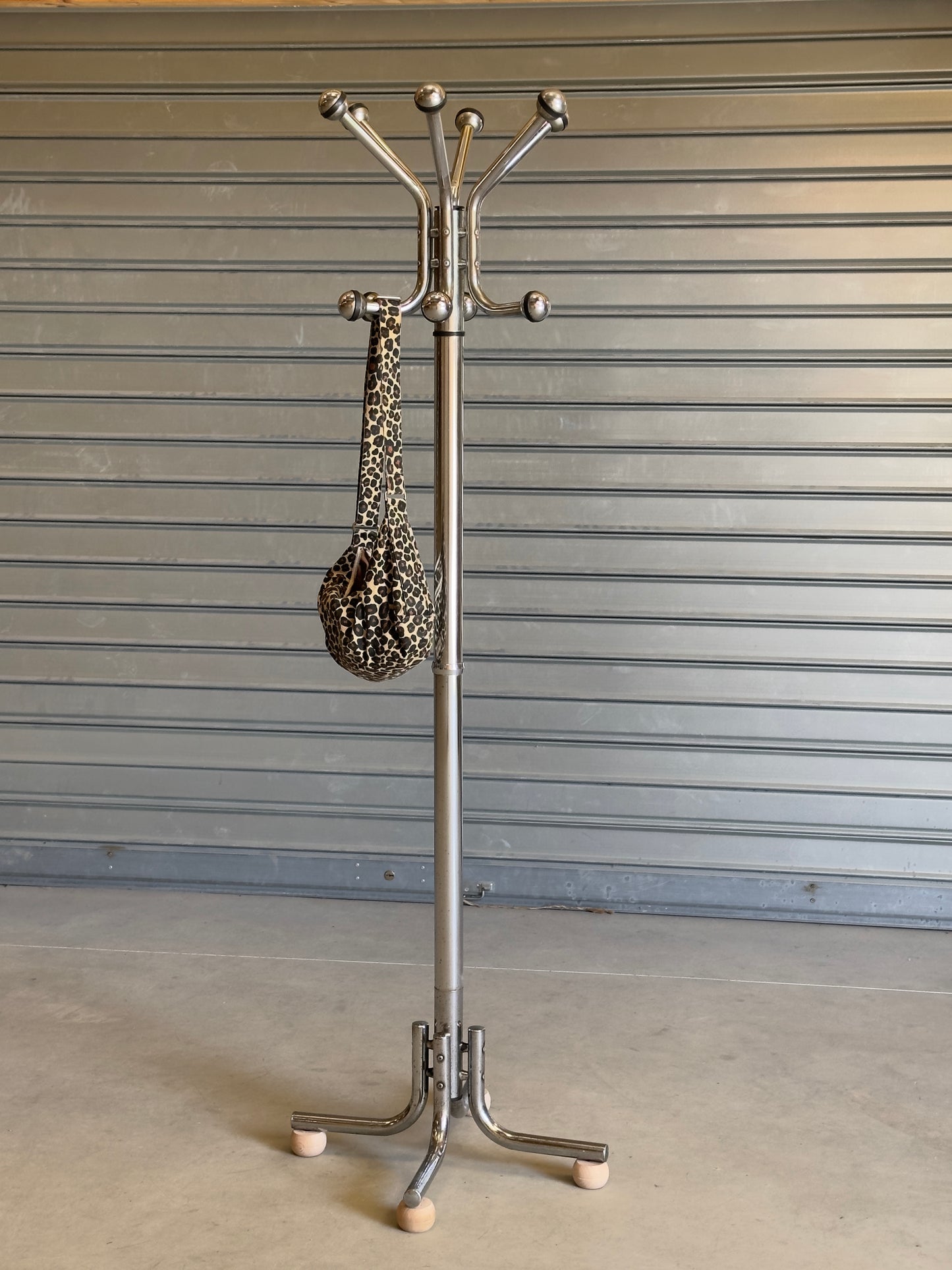 Porte-manteau vintage en acier