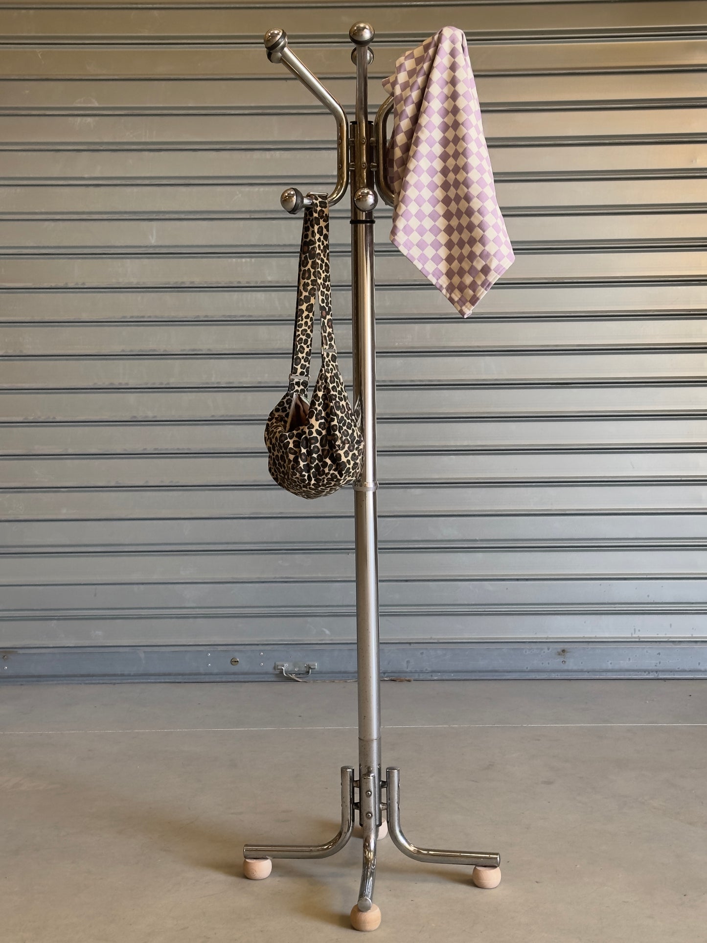 Porte-manteau vintage en acier
