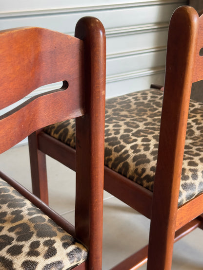 Lot de 4 chaises vintage motif léopard