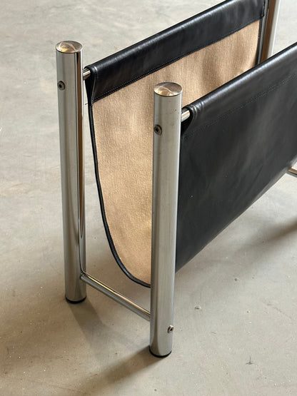 Porte-revues vintage en chrome et simili cuir noir