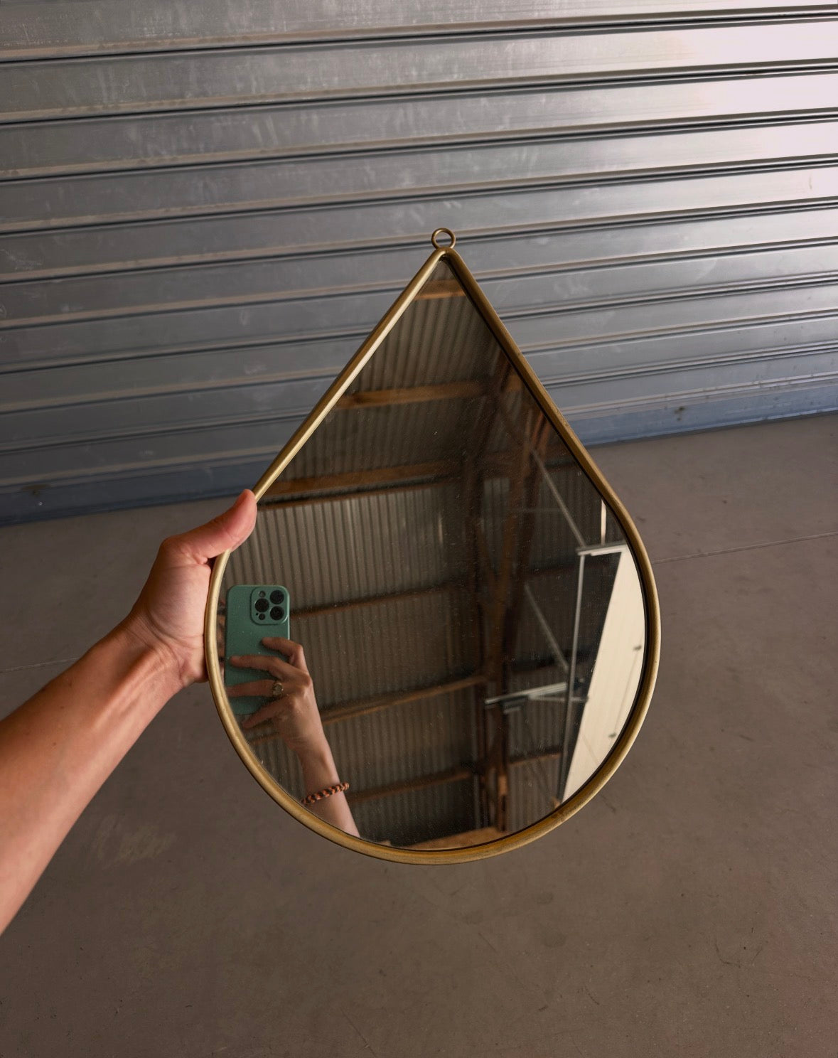 Trio de miroirs goutte – métal façon laiton