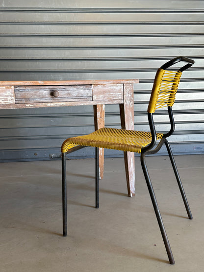 Table de campagne ancienne - Bois brut & patine blanche