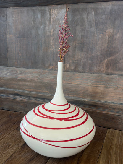 Grand soliflore en céramique blanche et rouge